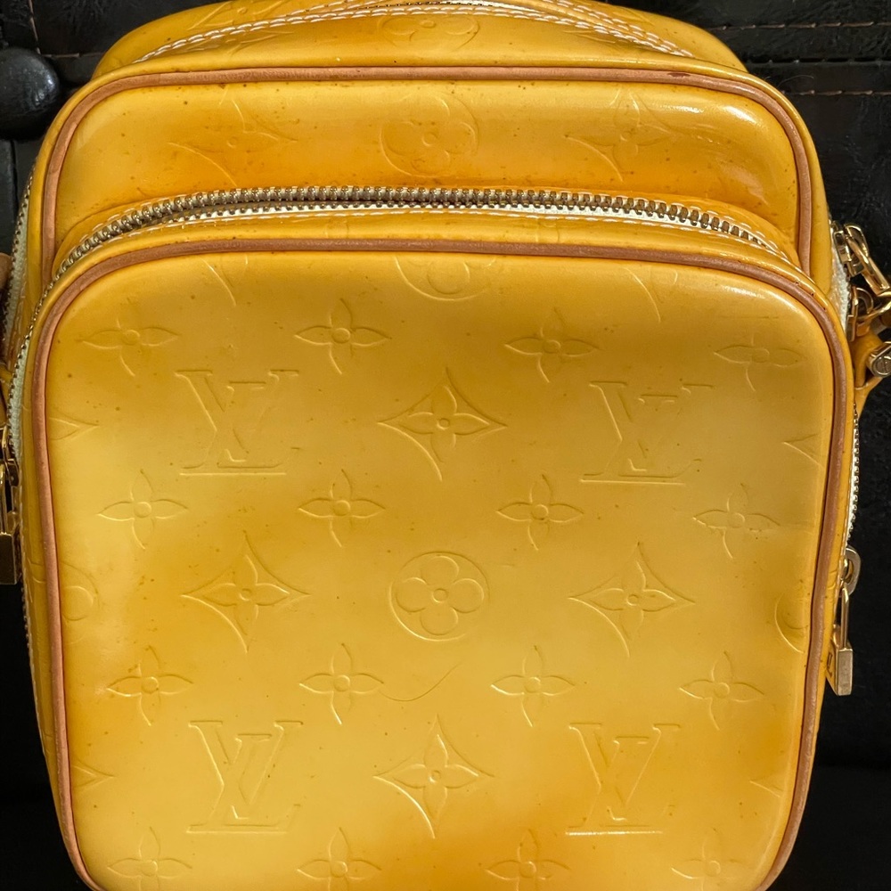 Authentic LV Vernis Sling Amazon
